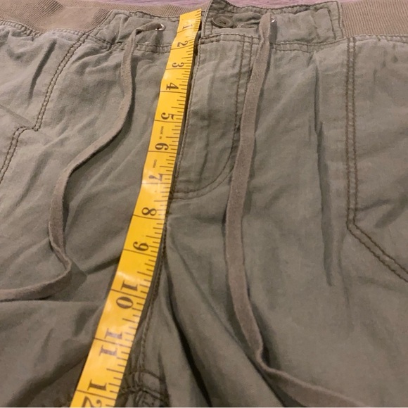 Faded Glory Women’s Cargo Shorts Olive‎ Green Size 18 Linen Cotton - Picture 7 of 8